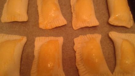 Рецепт слоеных пирожков с баклажанами