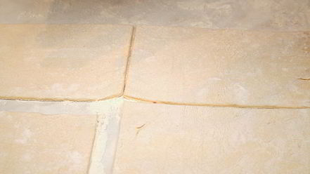 Рецепт слоеных пирожков с курицей и сыром