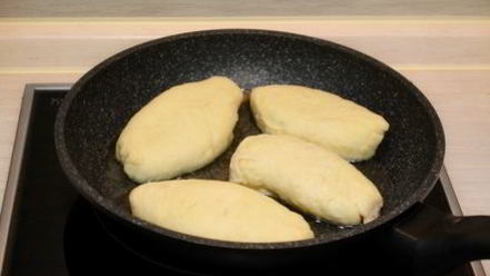Рецепт жареных пирожков с джемом