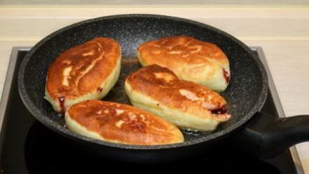 Рецепт жареных пирожков с джемом