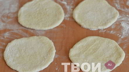 Рецепт жареных пирожков с капустой