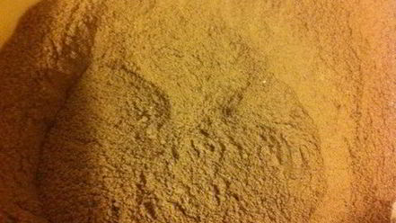 Рецепт брауни с темным пивом и малиной