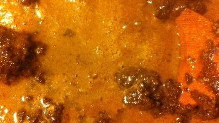 Рецепт брауни с темным пивом и малиной