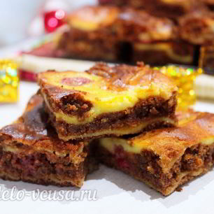 Рецепт Брауни с творогом и вишней