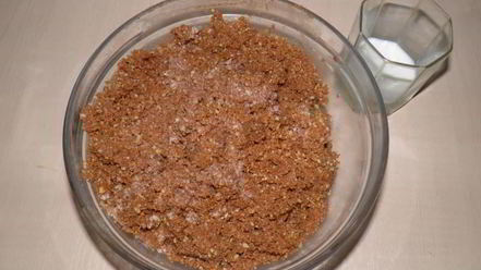 Рецепт домашнего пирожного картошка из сухарей со сгущенкой