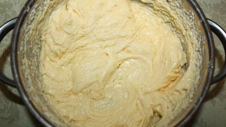 Рецепт клубнично-сливочного пирожного