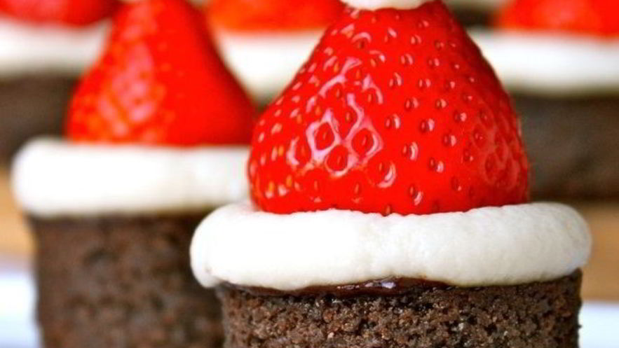 Рецепт новогодних пирожных шапка деда мороза