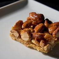 Рецепт Ореховых пирожных с медом