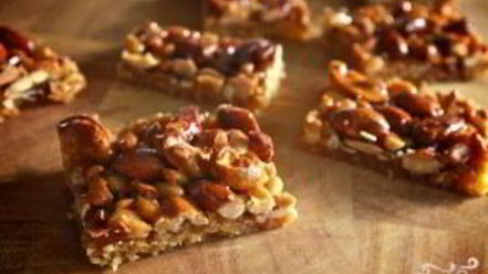 Рецепт ореховых пирожных с медом