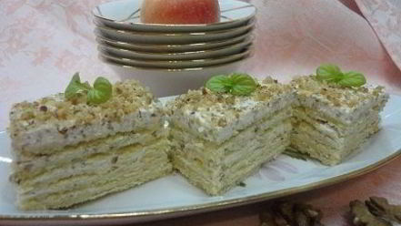 Рецепт песочного пирожного со сливочно-ореховым кремом