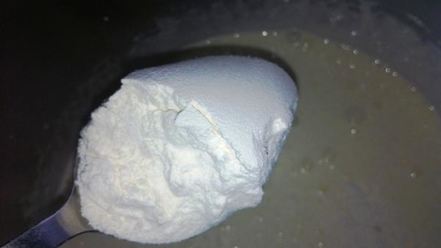 Рецепт пирожного с карамелизированными овсяными хлопьями