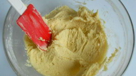 Рецепт пирожных с ревенем и кокосом