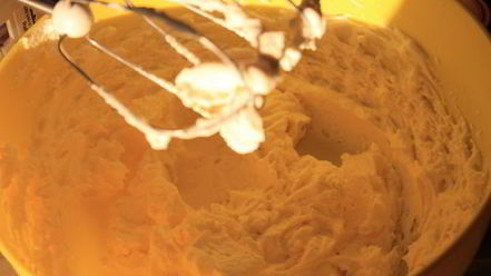 Рецепт шоколадного пирожного сюрприз