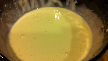 Рецепт слоеных пирожных со сгущенкой