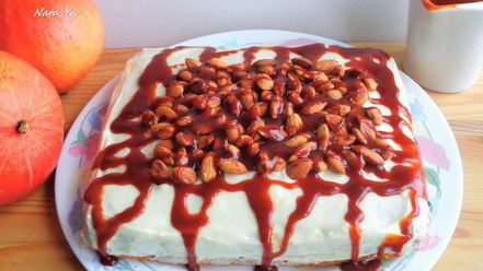 Рецепт тыквенных пирожных с миндалем и соленой карамелью