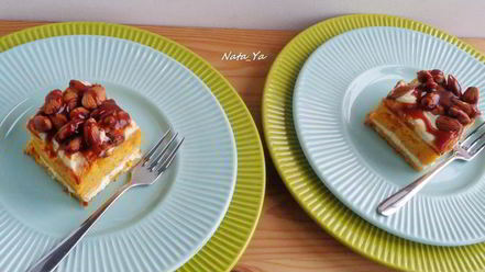 Рецепт тыквенных пирожных с миндалем и соленой карамелью