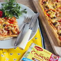 Пицца с курицей