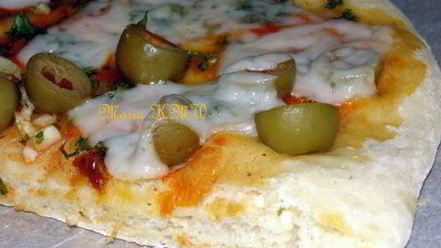 Рецепт летней пиццы с овощами и козьим сыром