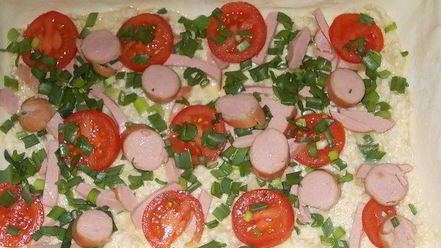 Рецепт лжепиццы из двух сыров и зеленого лука