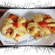 Рецепт Мини-пицц из слоеного теста