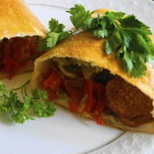 Рецепт Пиццы кальцоне с грибами, овощами и сыром Джюгас