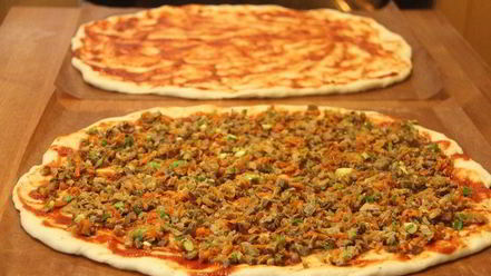 Рецепт пиццы-пиде из прошлогоднего гуся