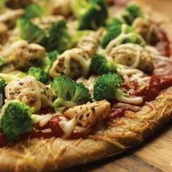 Рецепт Пиццы с брокколи и курицей