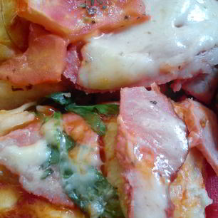 Рецепт Пиццы с маслинами и маасдамом