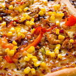 Рецепт Пиццы с цукини, курицей и кукурузой