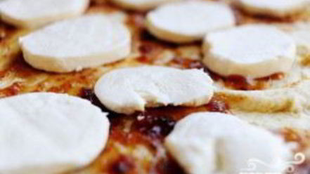 Рецепт пиццы с ветчиной и аругулой