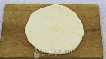 Рецепт пиццы со свининой и ананасами