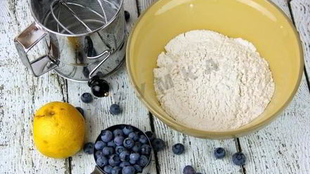 Рецепт домашних пончиков без дрожжей на молоке