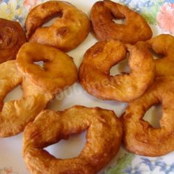 Рецепт Пончиков дрожжевых жареных в масле