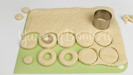 Рецепт пончиков сахарных с глазурью