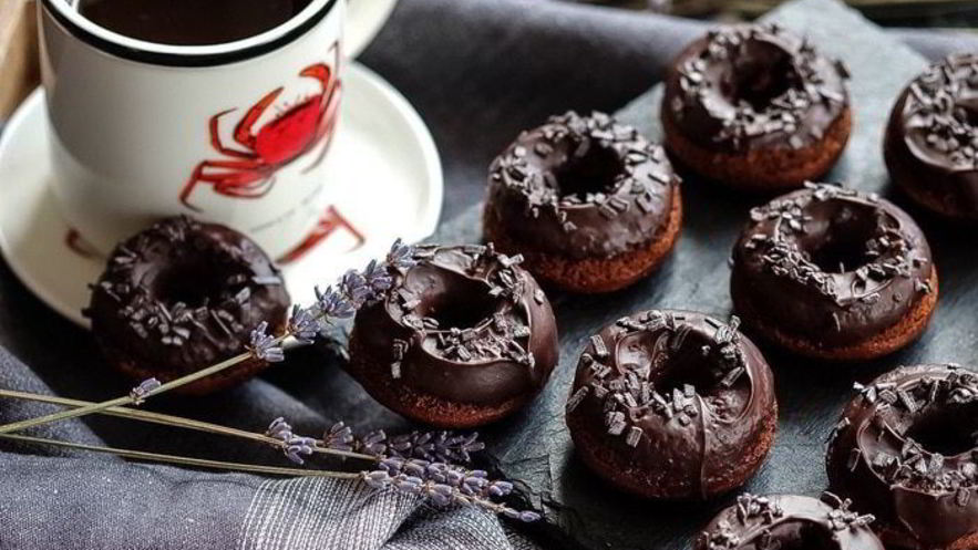 Рецепт шоколадных пончиков