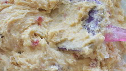 Рецепт творожных пончиков с малиной