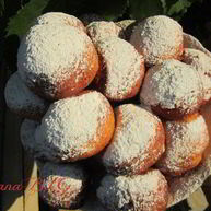 Рецепт Творожных пончиков с вишней