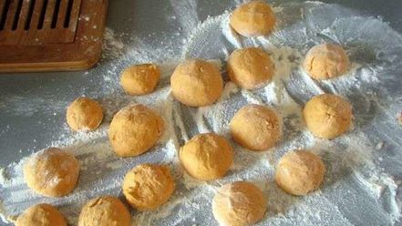 Рецепт тыквенных пончиков с кольцами кальмаров