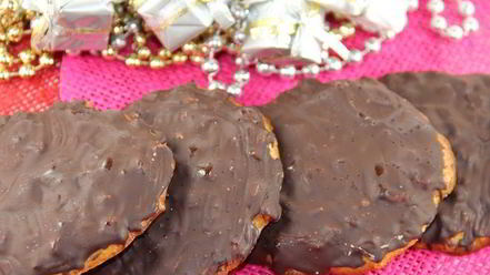 Рецепт нюрнбернских пряников с миндалем и цитрусовыми цукатами