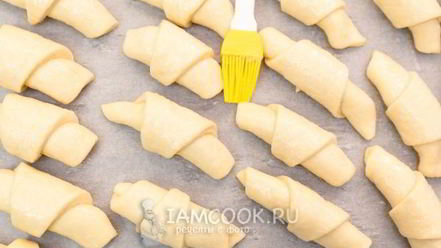 Рецепт рулетиков с марципаном и миндалем