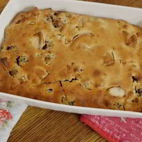 Хитрая грушевая шарлотка с ежевикой