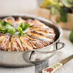 Рецепт Нежной творожной шарлотки с яблоками