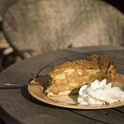 Рецепт Шарлотки из черного хлеба по-старорусски