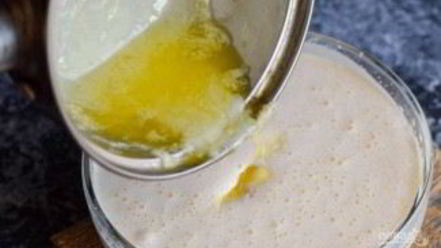 Рецепт шарлотки из яблок на сметане