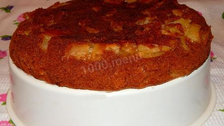 Рецепт шарлотки на кефире в мультиварке