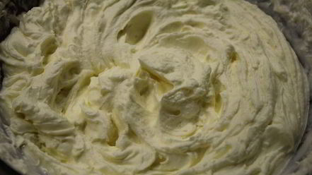 Рецепт шарлотки с английским ванильным кремом