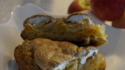 Рецепт шарлотки с курагой