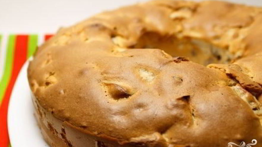 Рецепт шарлотки с вареньем