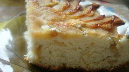 Рецепт Шарлотки с яблоками и изюмом