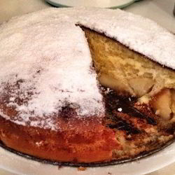 Рецепт Шарлотки с яблоками в меде